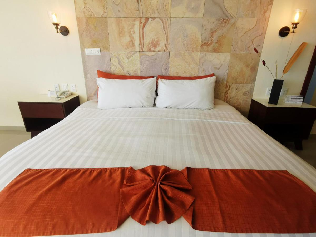 Artisan Playa Esmeralda Family Beach Hotel Playa Chachalacas Екстер'єр фото