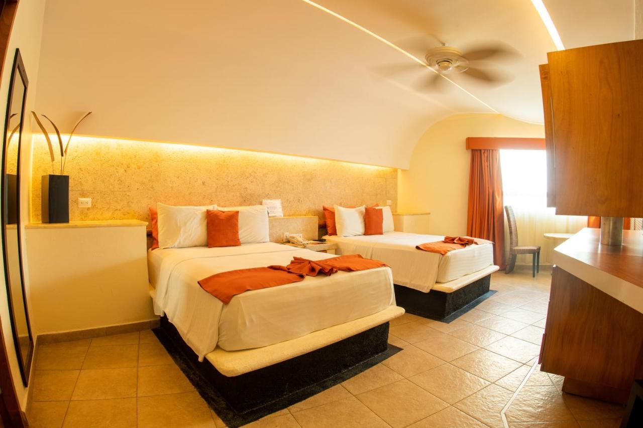 Artisan Playa Esmeralda Family Beach Hotel Playa Chachalacas Екстер'єр фото