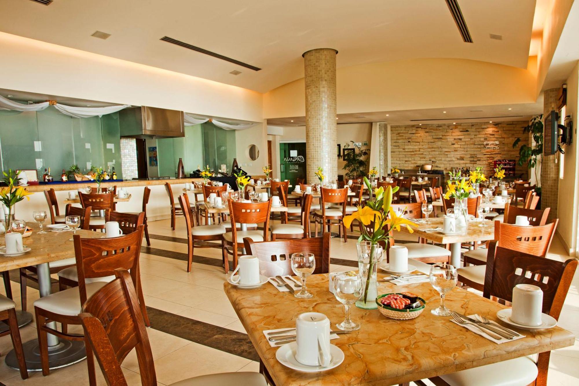 Artisan Playa Esmeralda Family Beach Hotel Playa Chachalacas Екстер'єр фото